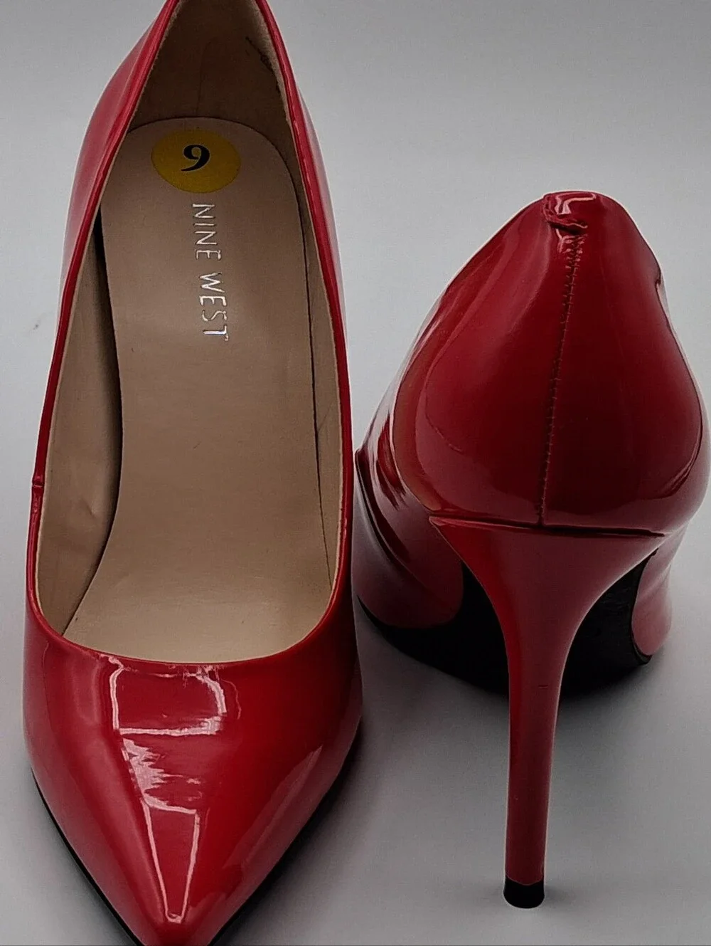 Women's Nine West Martina Red Patent Pointed-Toe High Heels. Size 9M.